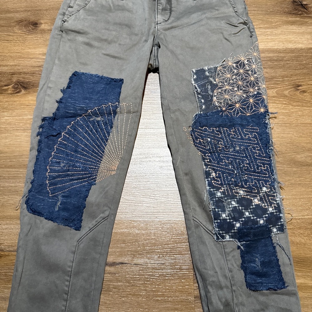 Pilcro Pants Womens 25 Petite 28" Hyphen Embroidered Patchwork Straight Leg Boho - Picture 3 of 13